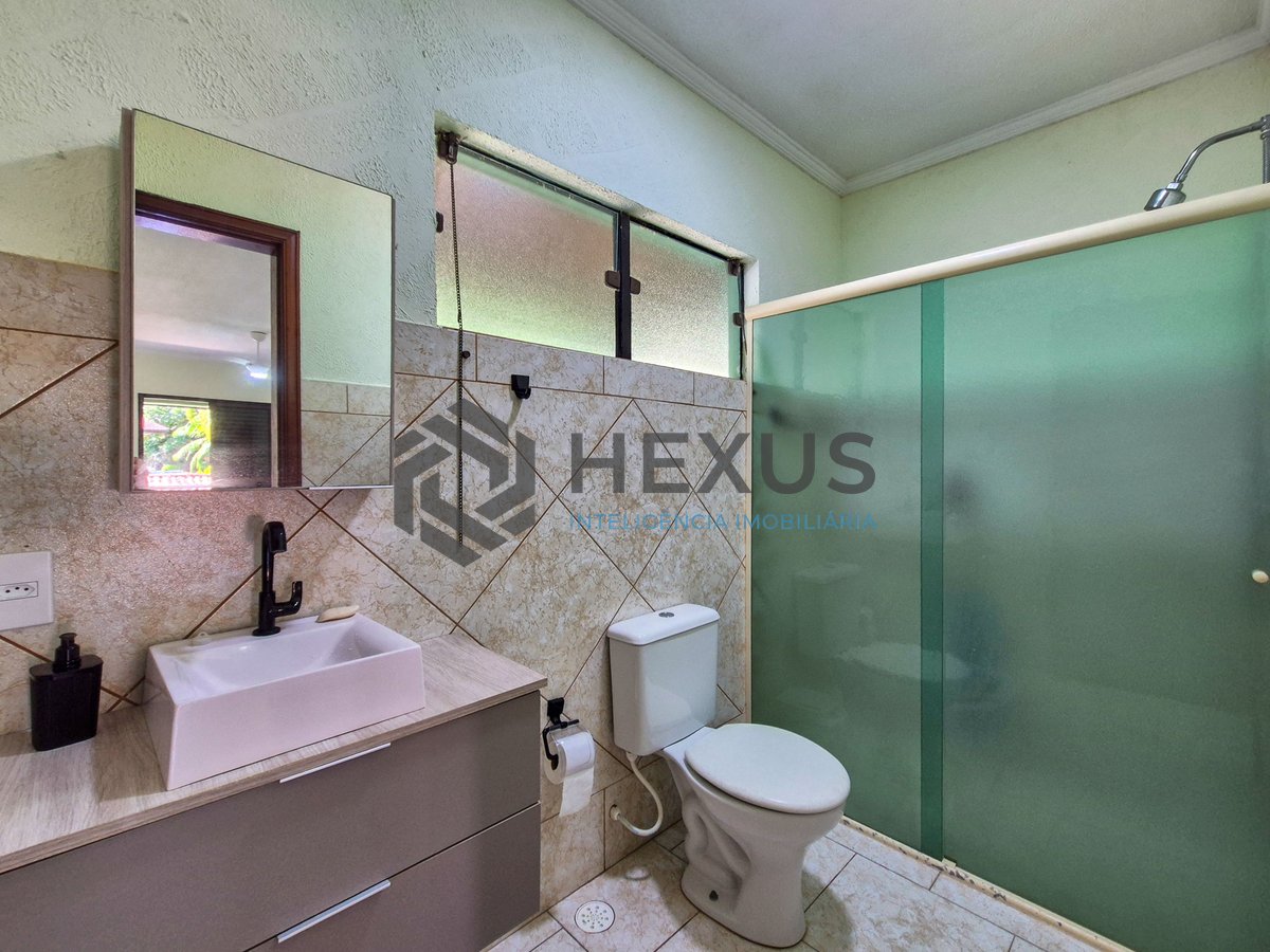 Foto 44 de Casa reformada com piscina e árae gourmet no Jardim Pernambuco II, Guarujá