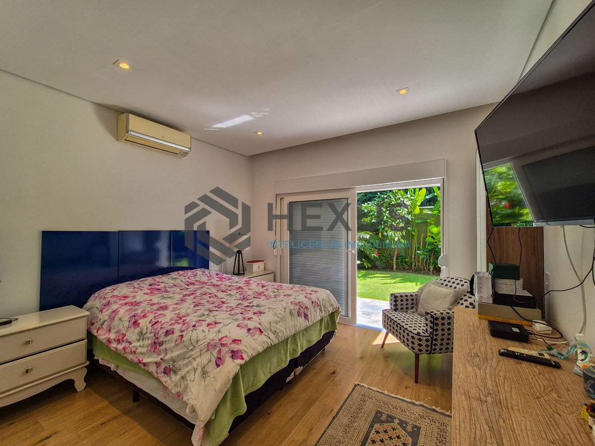 Foto 25 de Casa reformada com varanda e lazer no Jardim Pernambuco II, Guarujá