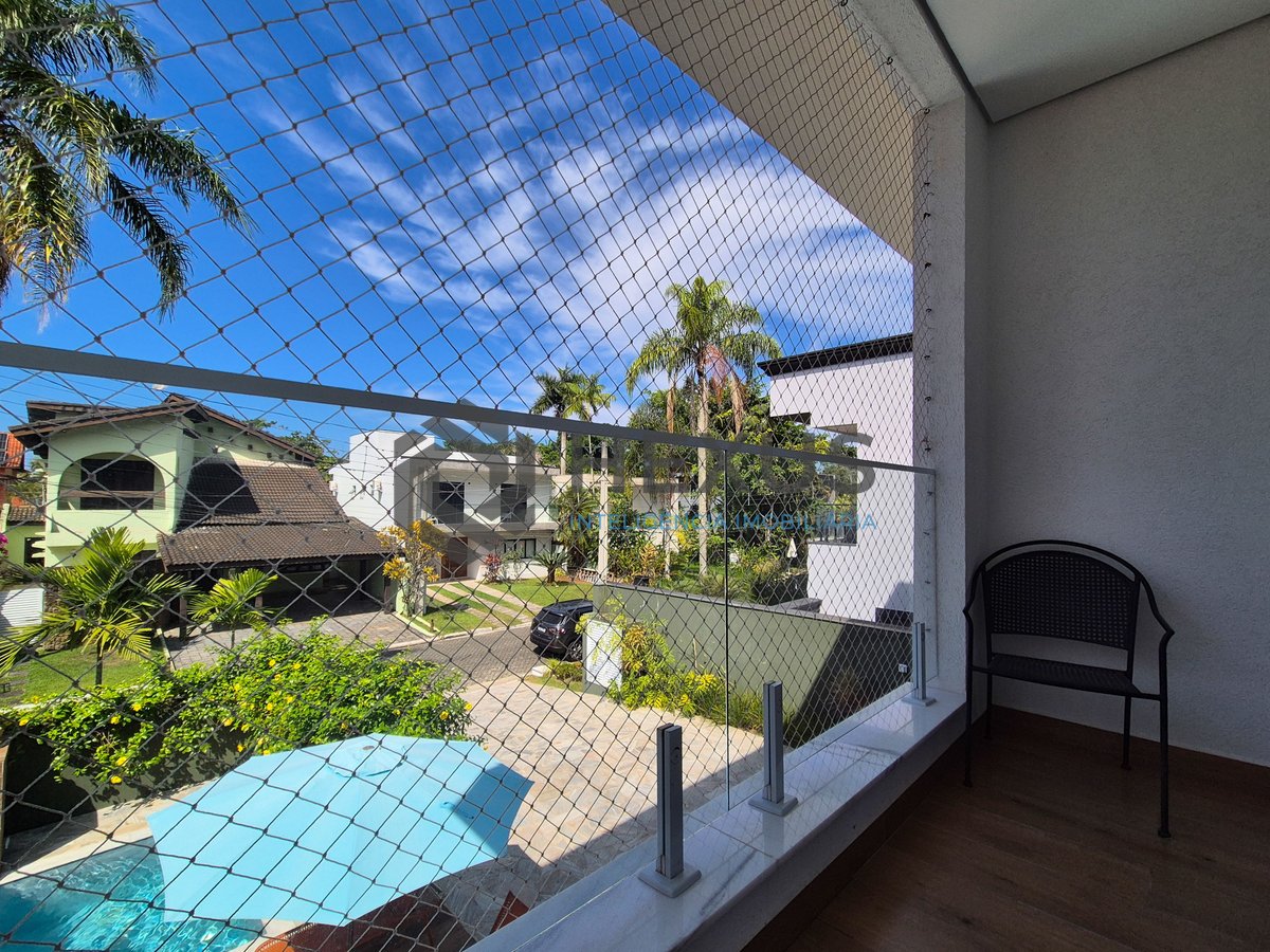 Foto 51 de Casa reformada com varanda e lazer no Jardim Pernambuco II, Guarujá