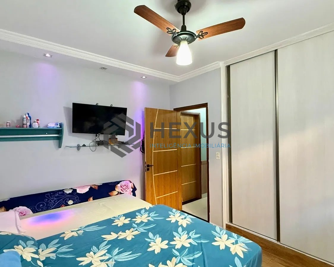 Foto 28 de Casa reformado com varanda e lazer a 500m da praia no Jardim Guaiuba, Guarujá
