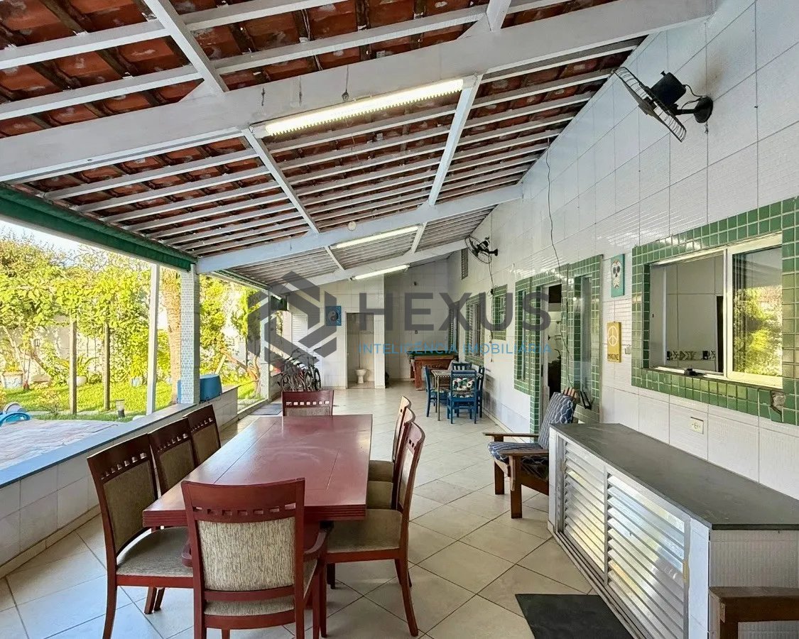 Foto 47 de Casa reformado com varanda e lazer a 500m da praia no Jardim Guaiuba, Guarujá