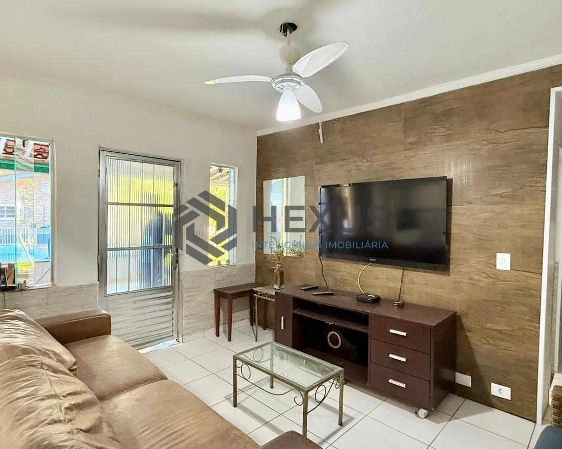 Foto 50 de Casa reformado com varanda e lazer a 500m da praia no Jardim Guaiuba, Guarujá
