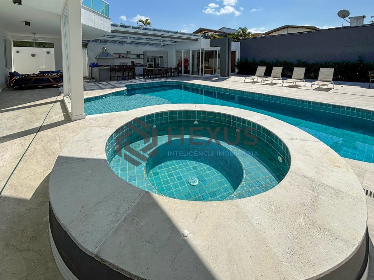 Foto 50 de Casa de alto padrão com varanda piscina e lazer no Jardim Acapulco, Guarujá