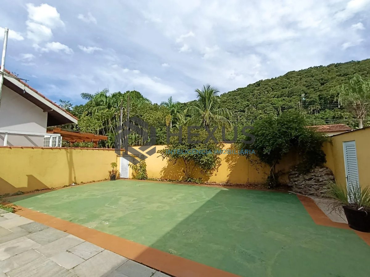 Foto 45 de Casa com varanda e lazer na região do Jardim Albamar no Balneário Praia do Pernambuco, Guarujá