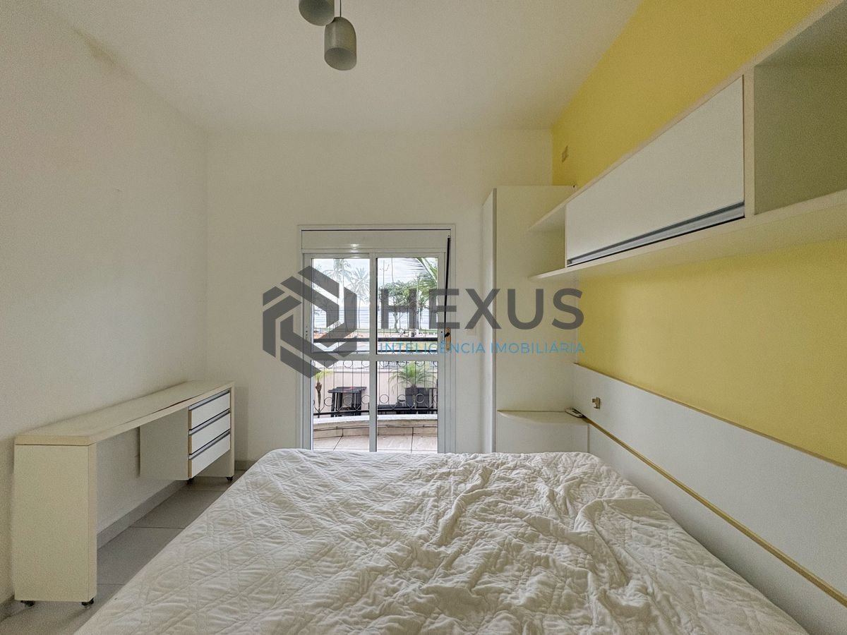 Foto 20 de Casa em condomínio beira mar com vista mar e lazer a da praia na Enseada, Guarujá