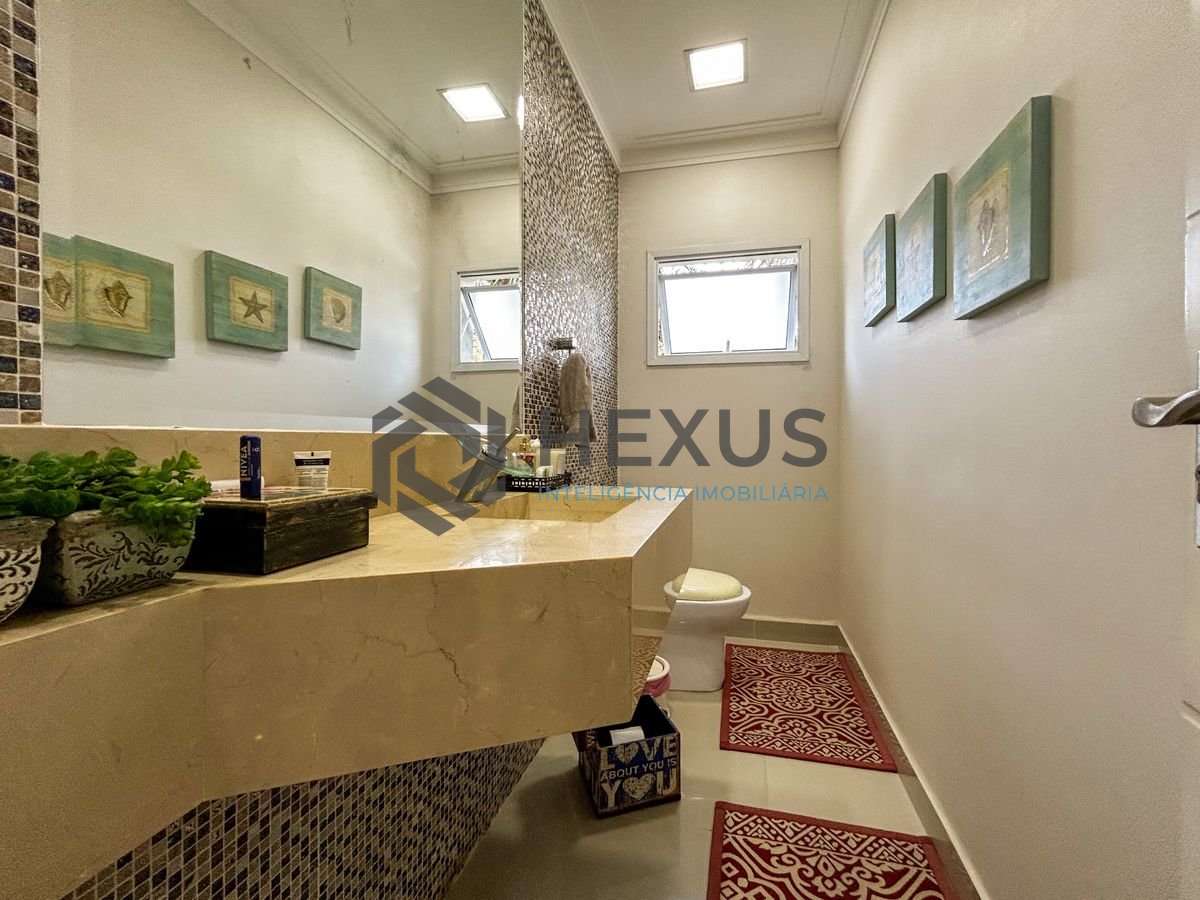Foto 47 de Casa reformada com piscina e área gourmet no Graville na Enseada, Guarujá
