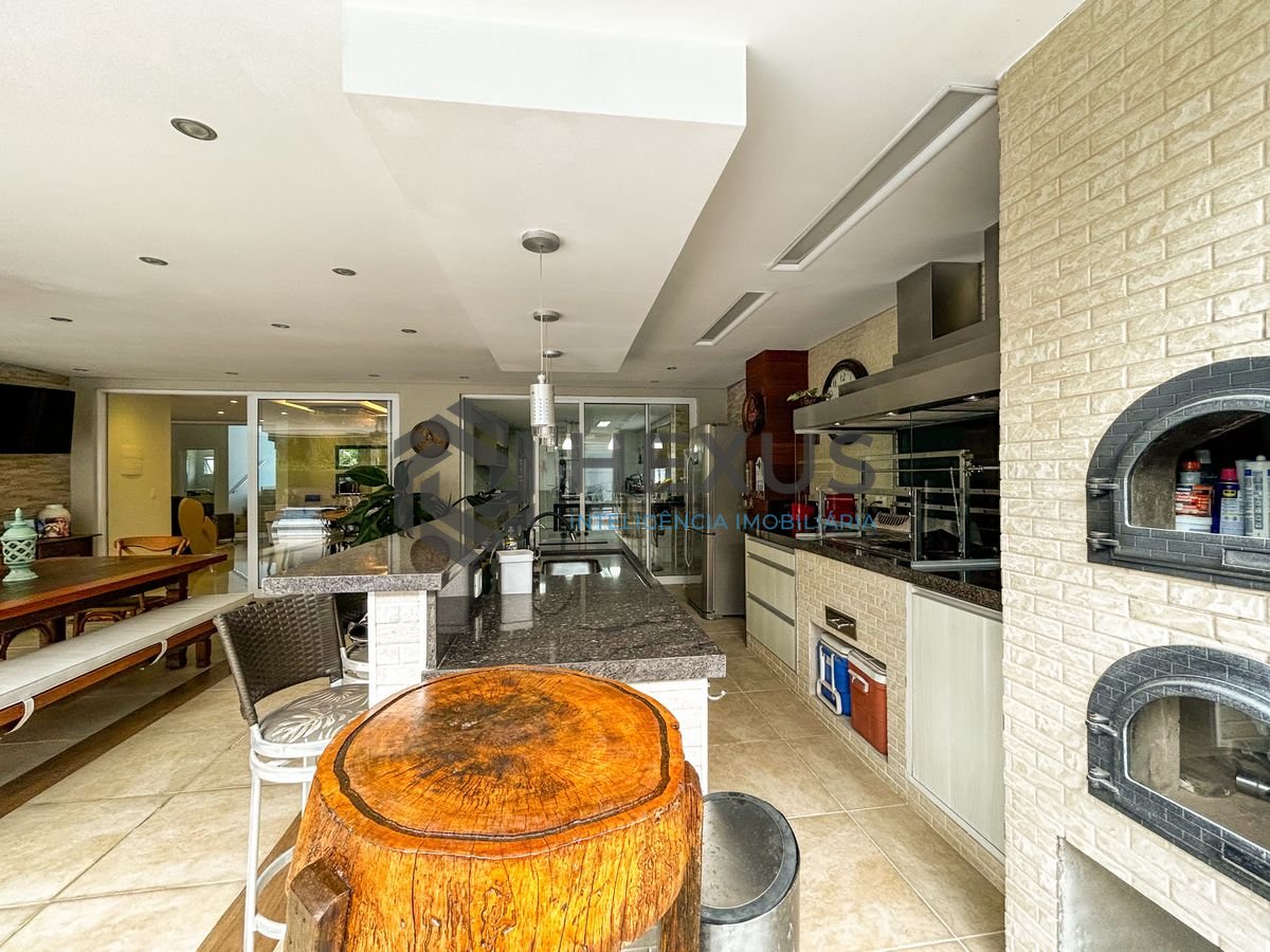 Foto 50 de Casa reformada com piscina e área gourmet no Graville na Enseada, Guarujá
