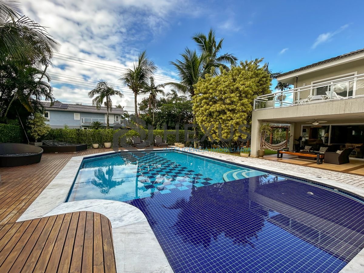 Foto 62 de Casa reformada com piscina e área gourmet no Graville na Enseada, Guarujá