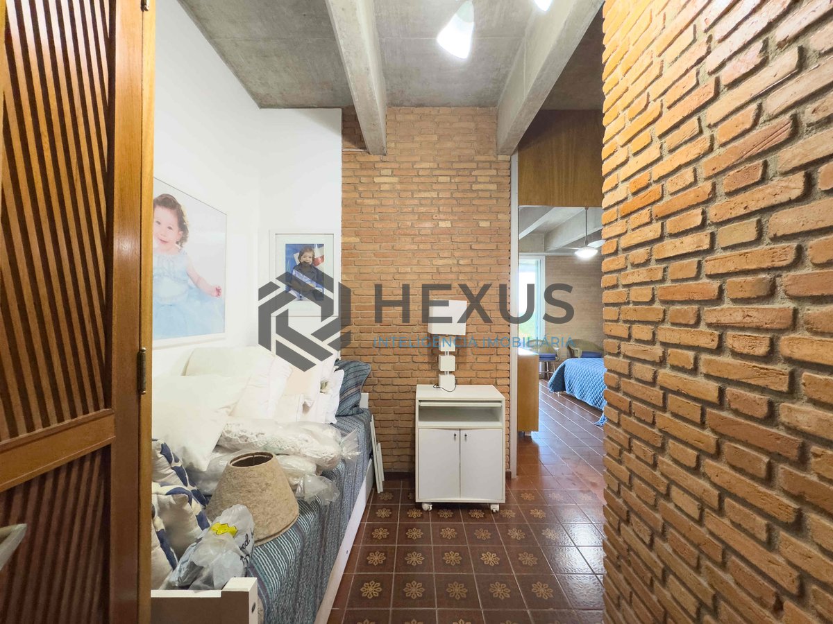 Foto 18 de Cobertura com piscina, churrasqueira, vista mar, quadra mar, Praia das Pitangueiras, 3 quartos (3 suítes), 2 vagas, Guarujá-SP | Hexus Inteligência Imobiliária