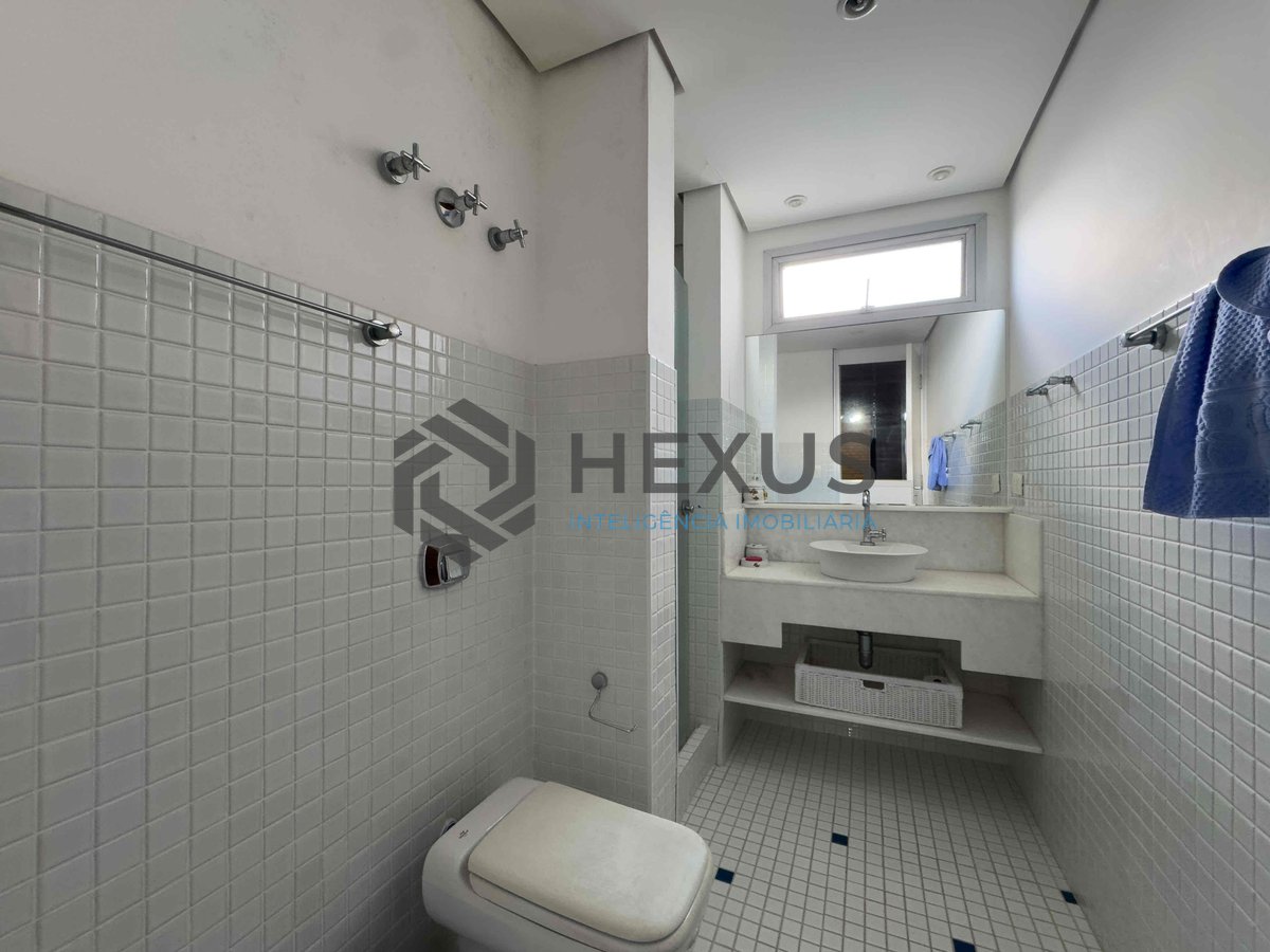 Foto 32 de Cobertura com piscina, churrasqueira, vista mar, quadra mar, Praia das Pitangueiras, 3 quartos (3 suítes), 2 vagas, Guarujá-SP | Hexus Inteligência Imobiliária