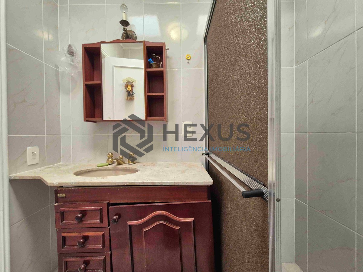 Foto 17 de Cobertura com piscina, churrasqueira, vista mar e lazer na Praia das Pitangueiras, Guaruja | Hexus