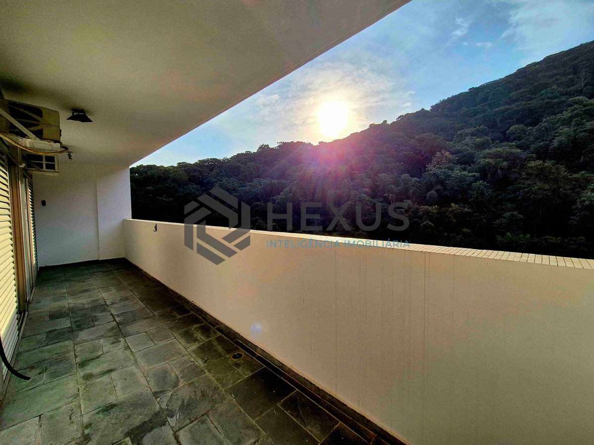 Foto 25 de Cobertura com piscina, churrasqueira, vista mar e lazer na Praia das Pitangueiras, Guaruja | Hexus