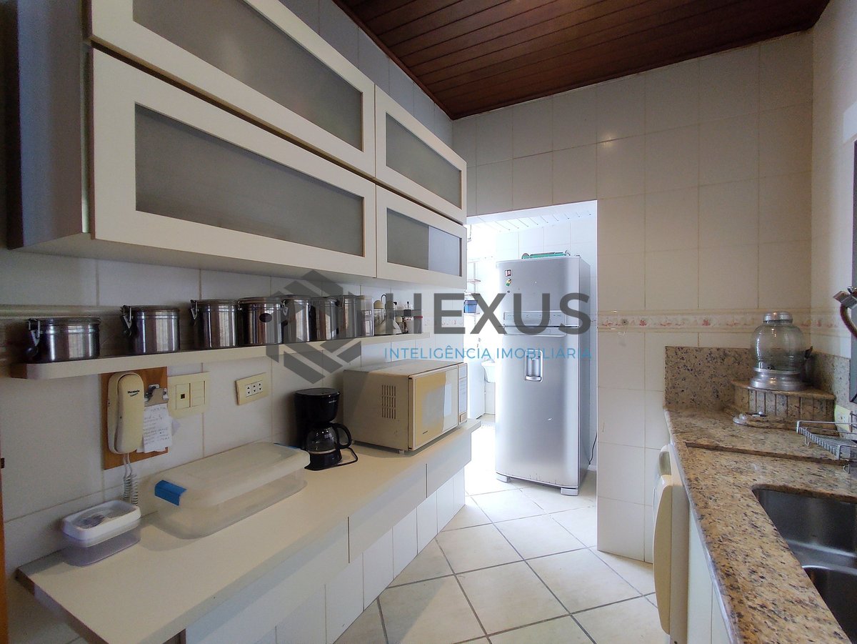 Foto 25 de Cobertura Penthouse com lazer, piscina e churrasqueira na Praia das Asturias, Guaruja