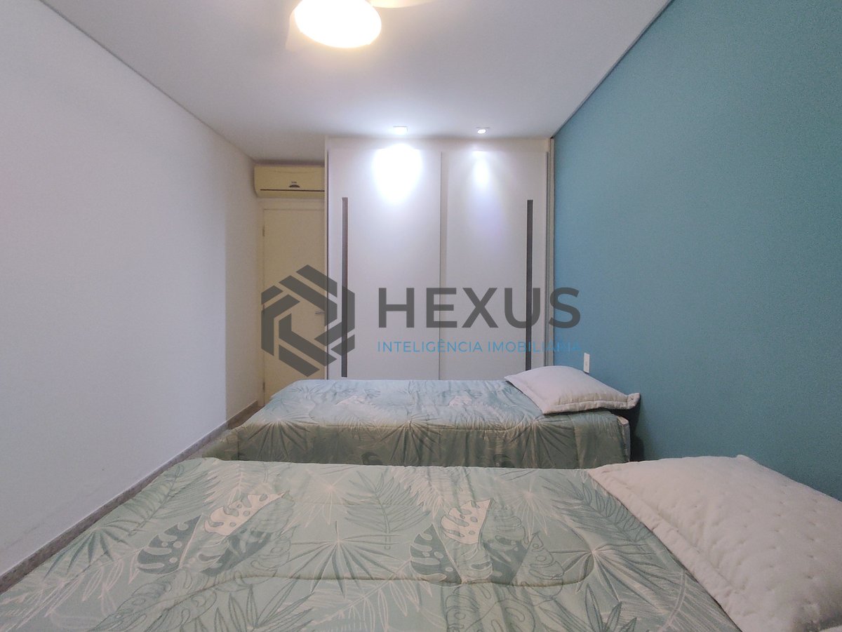 Foto 17 de Cobertura Penthouse reformada com varanda gourmet e despesas baixas na Praia das Asturias, Guaruja