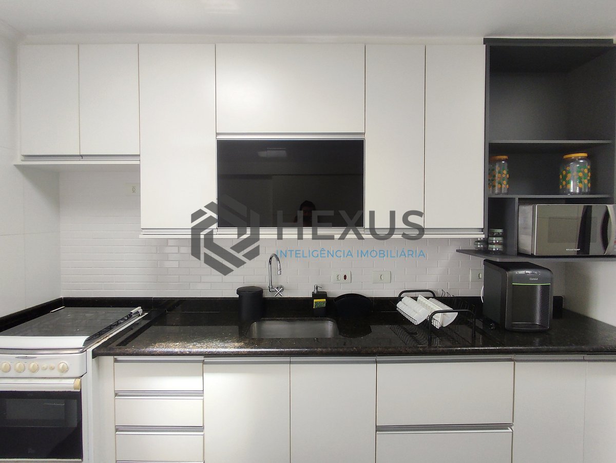 Foto 26 de Cobertura Penthouse reformada com varanda gourmet e despesas baixas na Praia das Asturias, Guaruja
