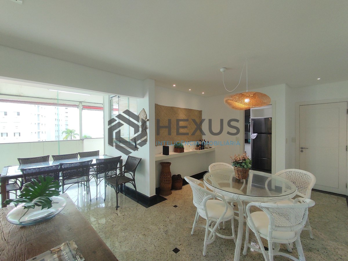 Foto 8 de Cobertura Penthouse reformada com varanda gourmet e despesas baixas na Praia das Asturias, Guaruja