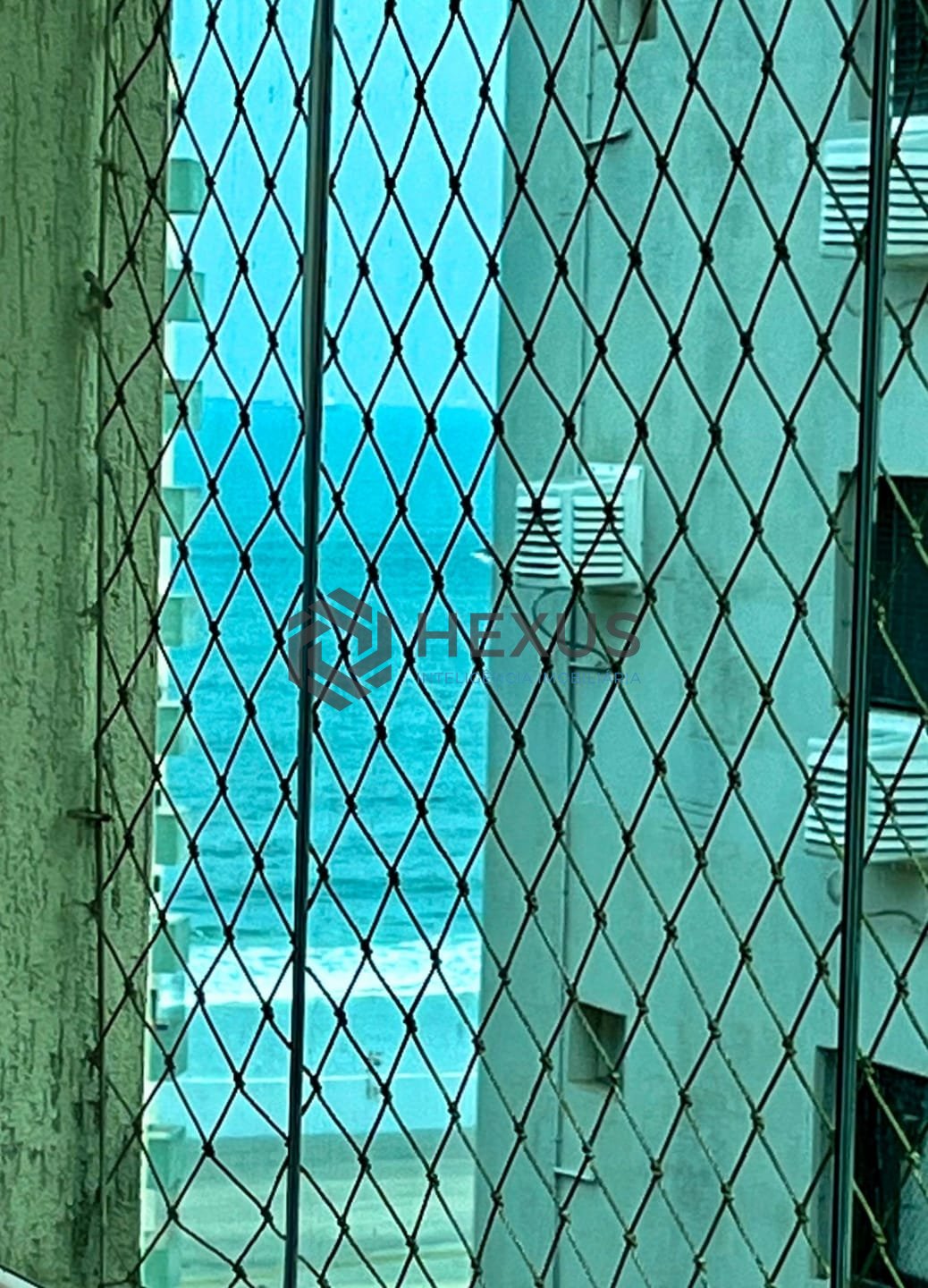 Foto 16 de Cobertura com piscina e churrasqueira a uma quadra da Praia das Pitangueiras, Guaruja