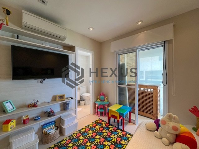 Foto 45 de Cobertura Duplex com varanda gourmet vista mar e lazer na Enseada, Guarujá