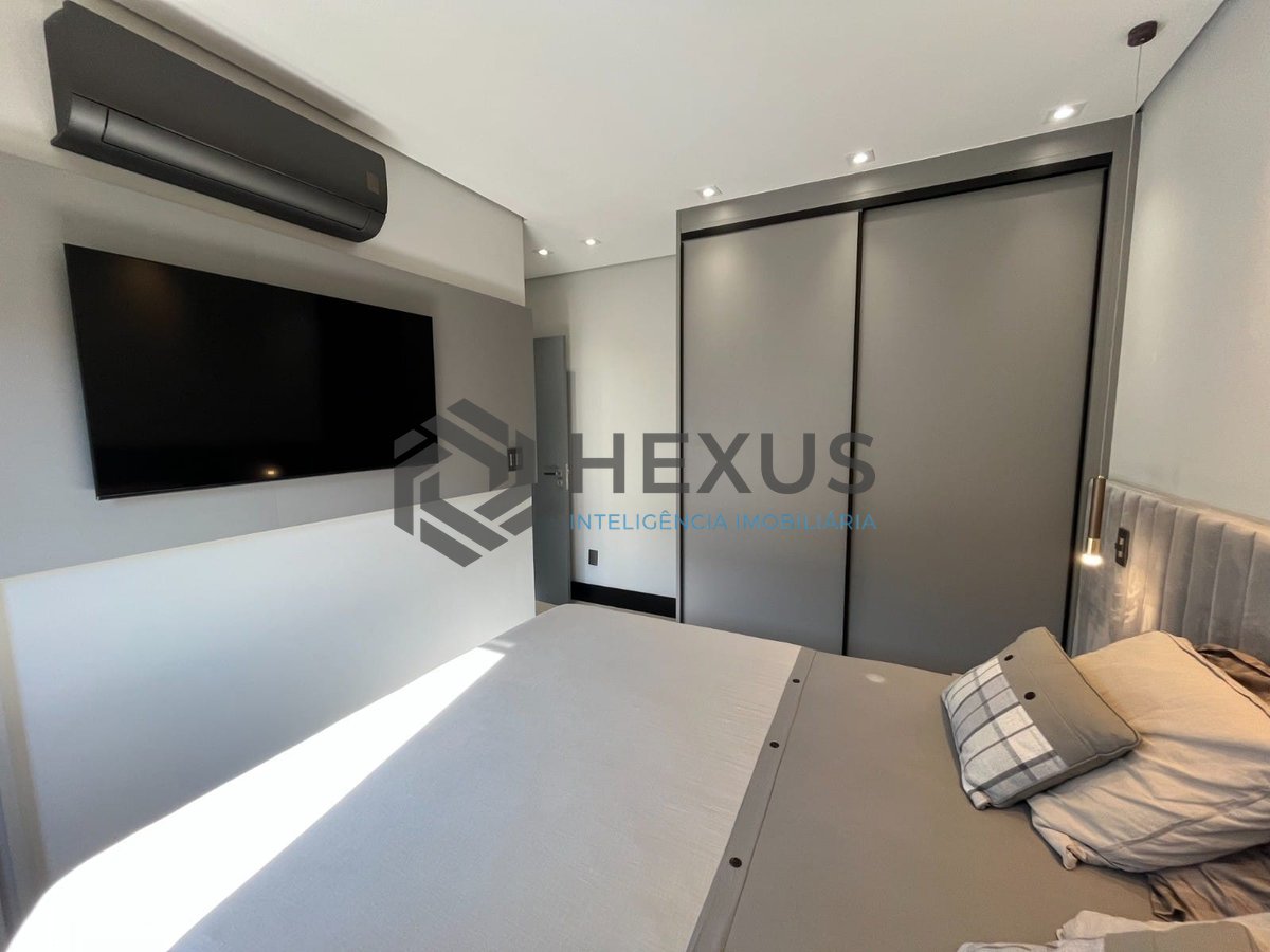 Foto 16 de Cobertura de alto luxo com piscina e churrasqueira na Praia das Pitangueiras, Guaruja