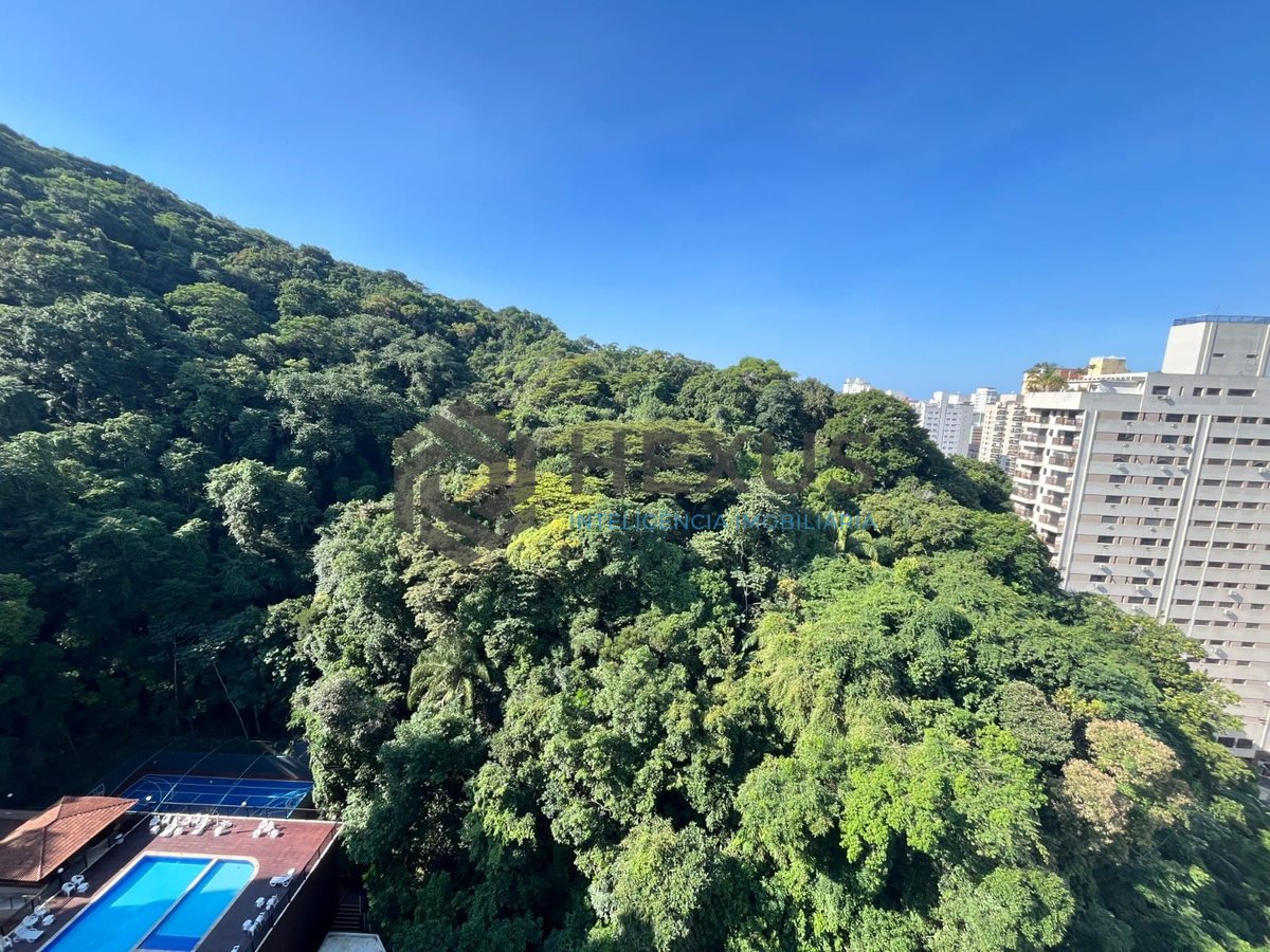 Foto 21 de Cobertura de alto luxo com piscina e churrasqueira na Praia das Pitangueiras, Guaruja