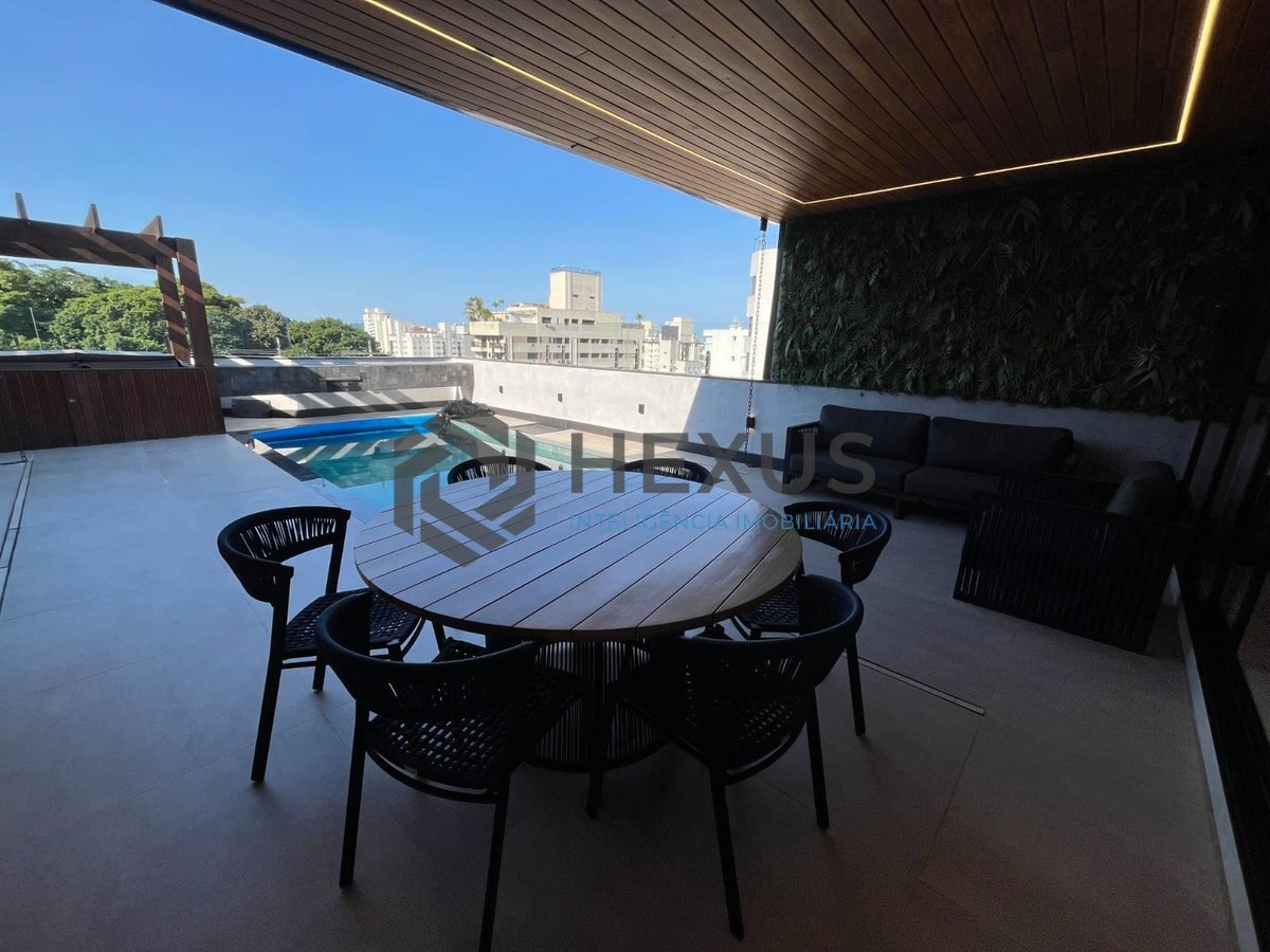 Foto 32 de Cobertura de alto luxo com piscina e churrasqueira na Praia das Pitangueiras, Guaruja