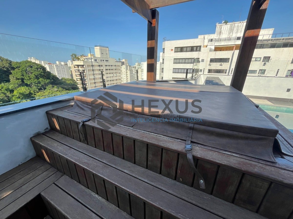 Foto 39 de Cobertura de alto luxo com piscina e churrasqueira na Praia das Pitangueiras, Guaruja