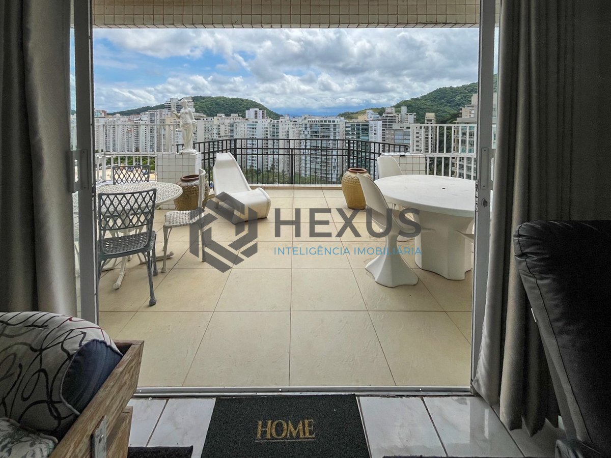 Foto 19 de Cobertura frente mar com varanda e área gourmet na Praia das Pitangueiras, Guaruja