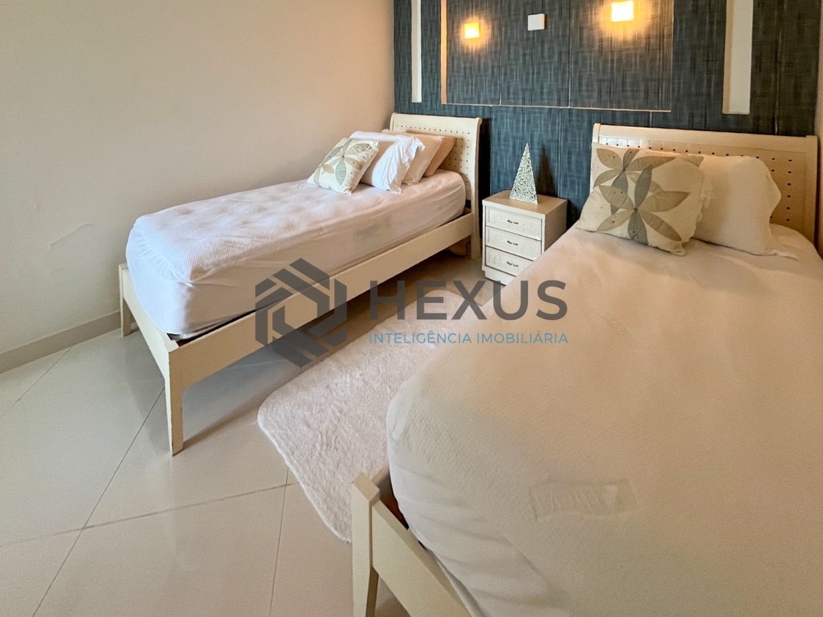 Foto 48 de Cobertura frente mar com piscina e área gourmet na Praia das Pitangueiras, Guaruja