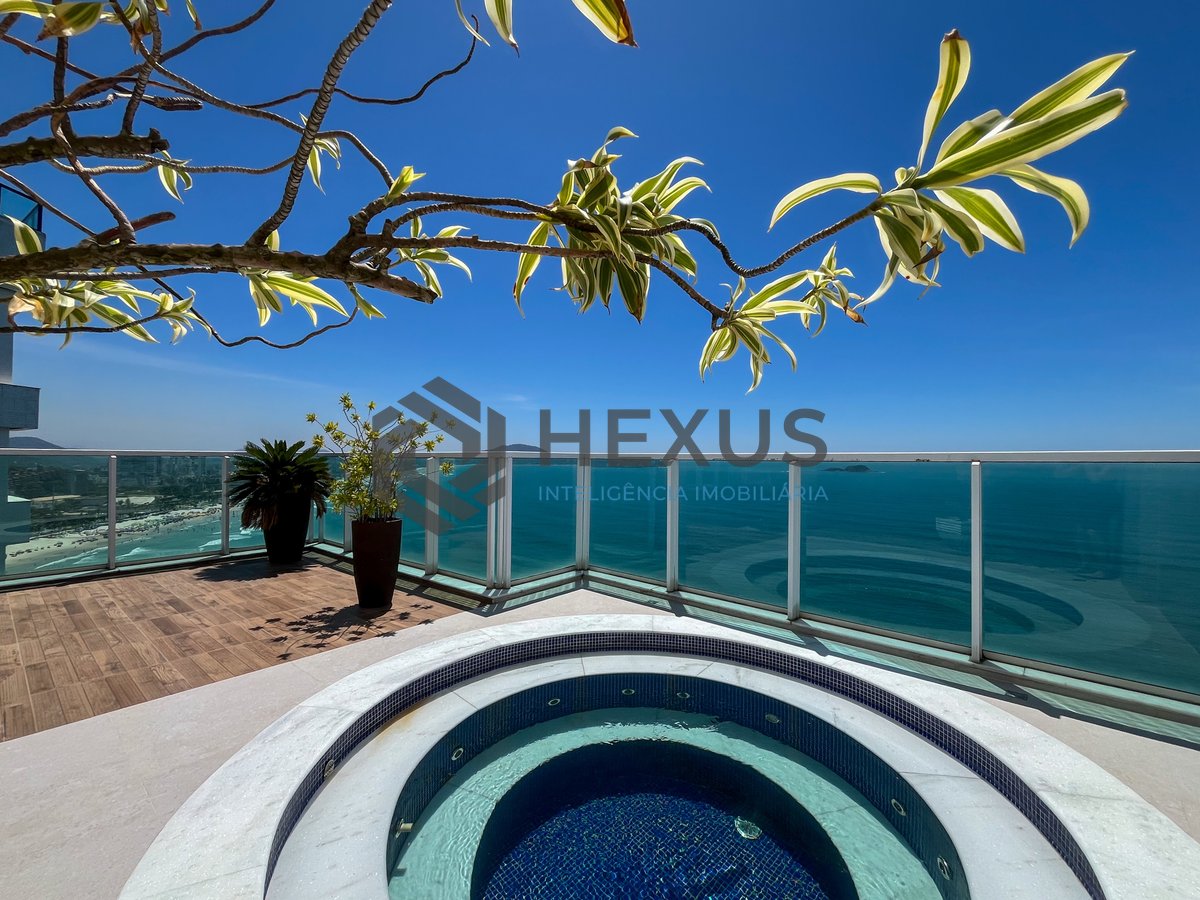 Foto 42 de Cobertura de alto padrão frente mar com piscina e área gourmet na Praia das Pitangueiras, Guaruja