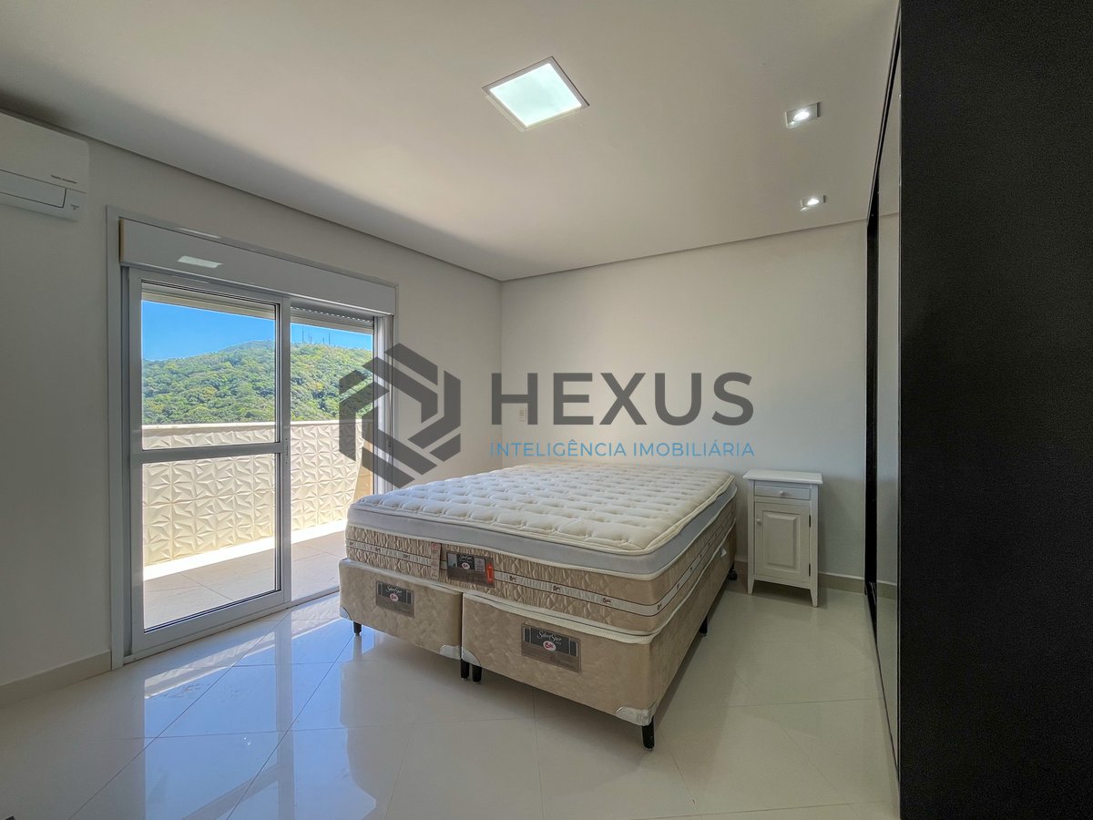 Foto 47 de Cobertura de alto padrão frente mar com piscina e área gourmet na Praia das Pitangueiras, Guaruja