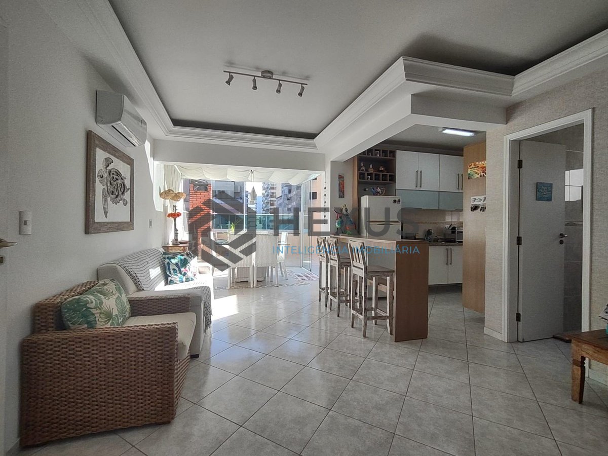 Foto 6 de Cobertura duplex com varanda e lazer na Praia da Enseada, Guaruja