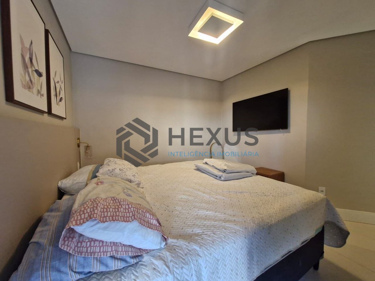 Foto 33 de Cobertura Duplex reformada com piscina e churrasqueira e vista mar na Praia das Asturias, Guaruja