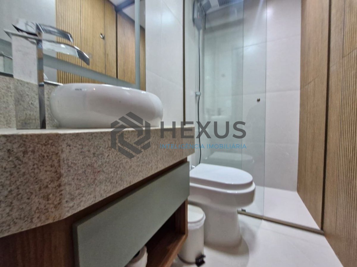 Foto 42 de Cobertura Duplex reformada com piscina e churrasqueira e vista mar na Praia das Asturias, Guaruja
