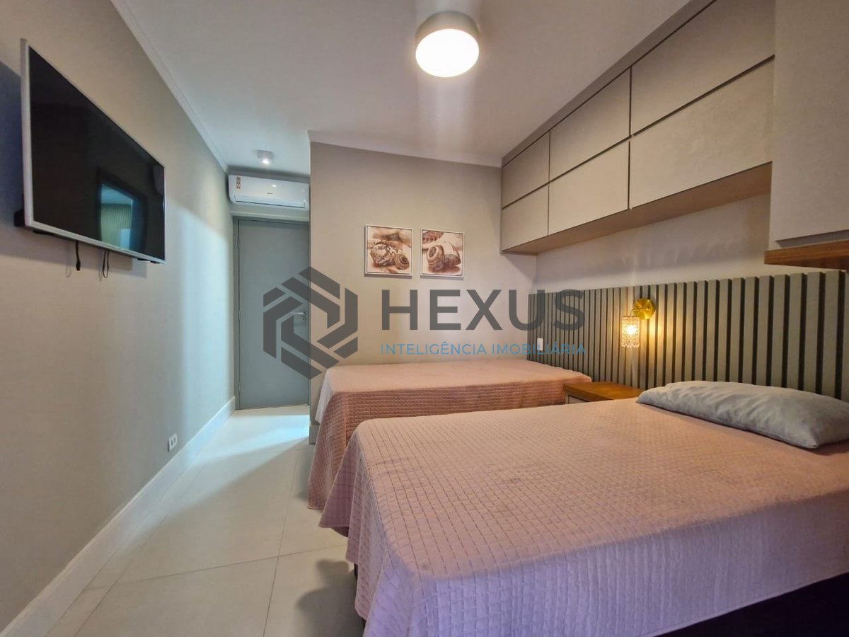 Foto 44 de Cobertura Duplex reformada com piscina e churrasqueira e vista mar na Praia das Asturias, Guaruja