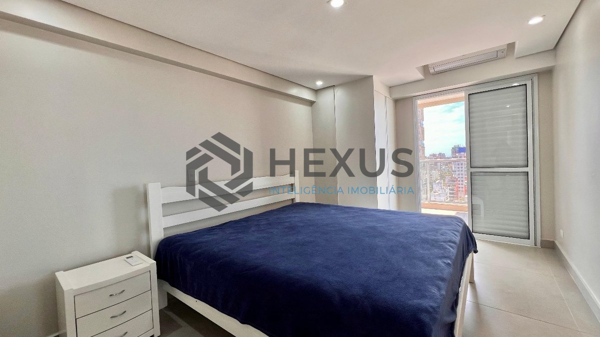 Foto 12 de Cobertura Triplex com varanda e espaço gourmet na Praia da Enseada, Guaruja