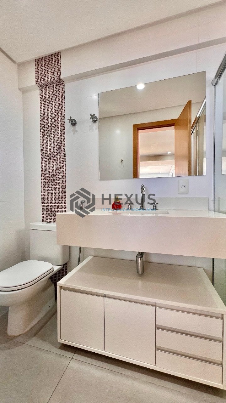 Foto 21 de Cobertura Triplex com varanda e espaço gourmet na Praia da Enseada, Guaruja