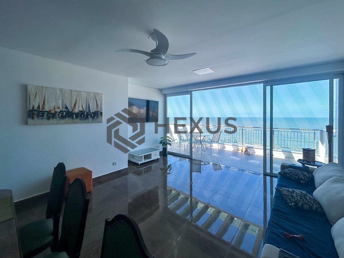 Foto 4 de Cobertura reformada frente mar na Praia das Pitangueiras, Guaruja