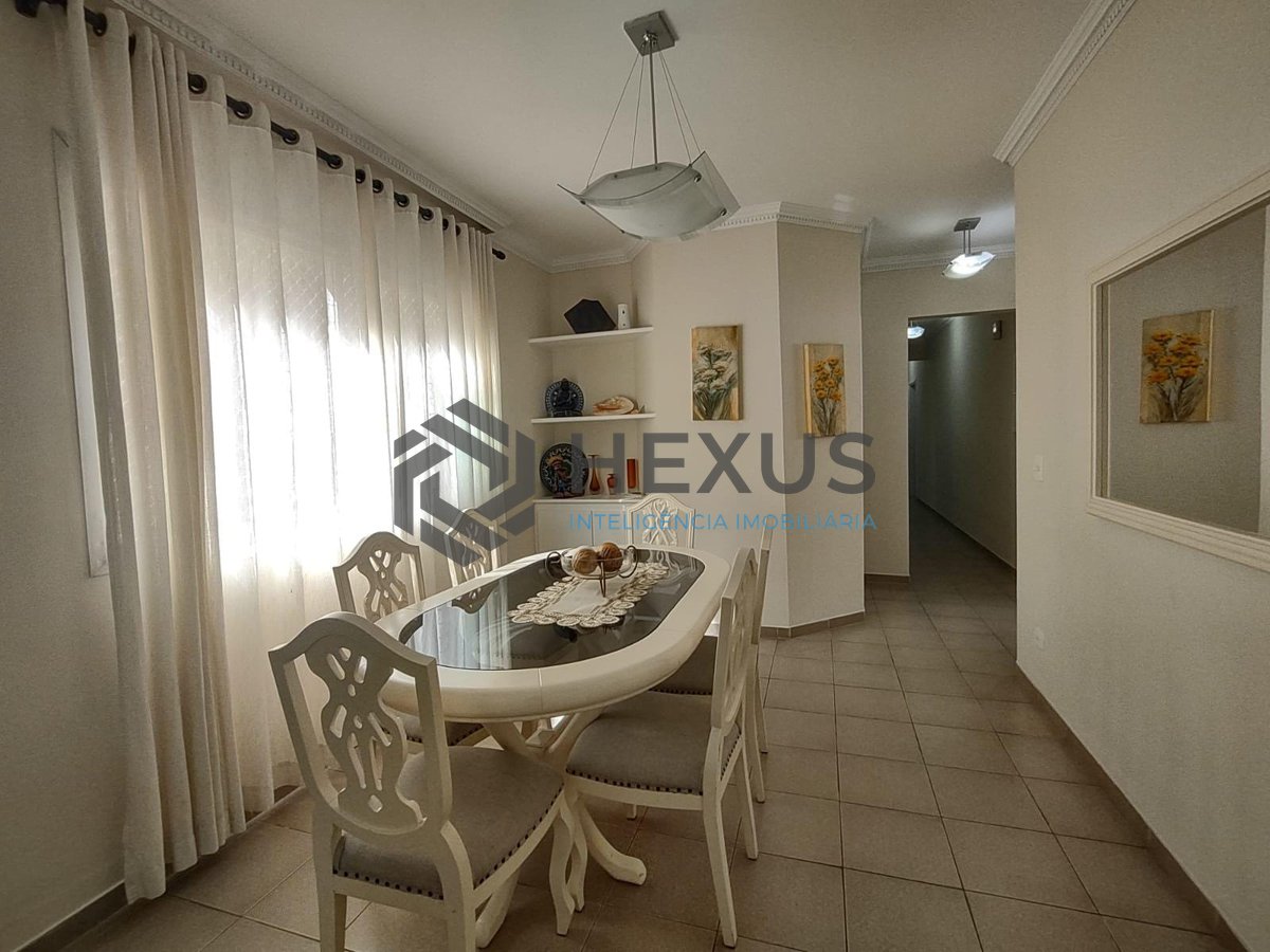 Foto 4 de Apartamento com varanda na Praia da Enseada, Guaruja