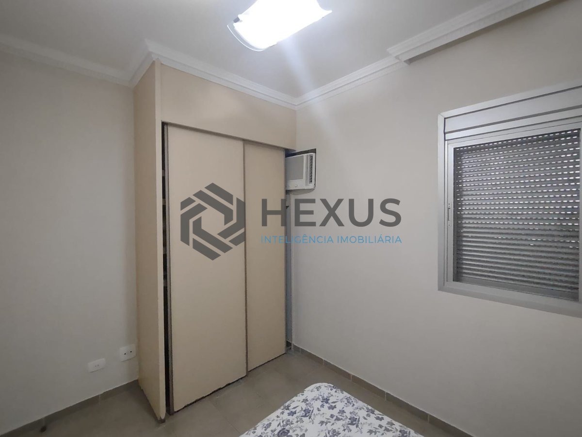 Foto 10 de Apartamento com varanda na Praia da Enseada, Guaruja