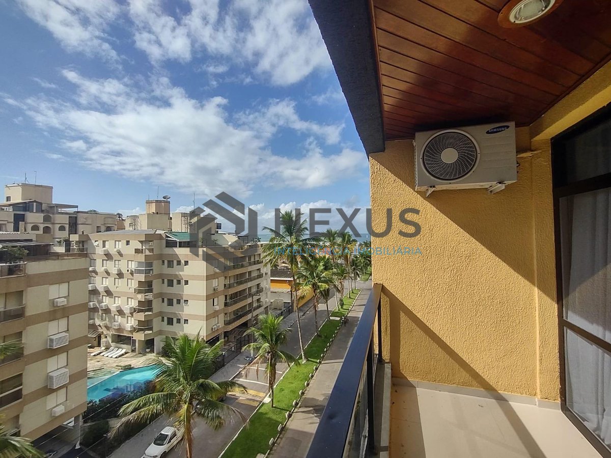 Foto 3 de Cobertura duplex reformada com varanda vista mar e lazer na Praia da Enseada, Guaruja