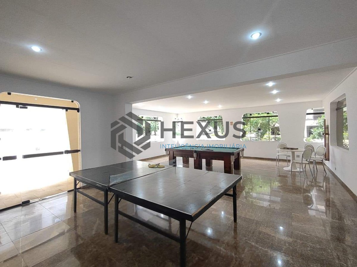Foto 32 de Cobertura duplex reformada com varanda vista mar e lazer na Praia da Enseada, Guaruja