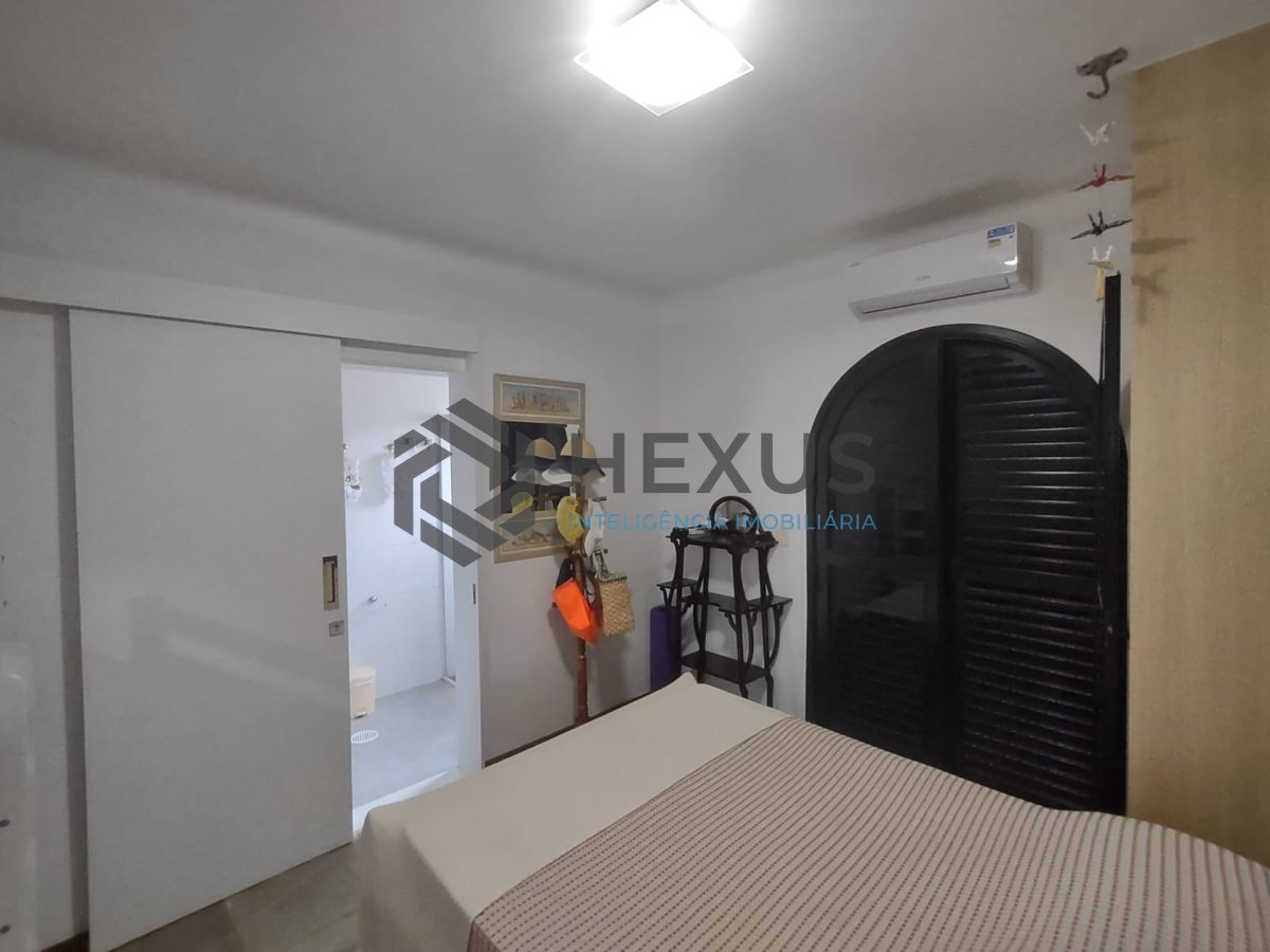 Foto 16 de Cobertura duplex na Praia da Enseada, Guaruja