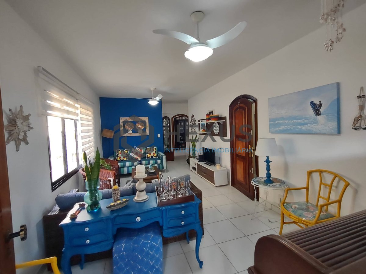 Foto 5 de Cobertura duplex com varanda e lazer na Praia da Enseada, Guaruja