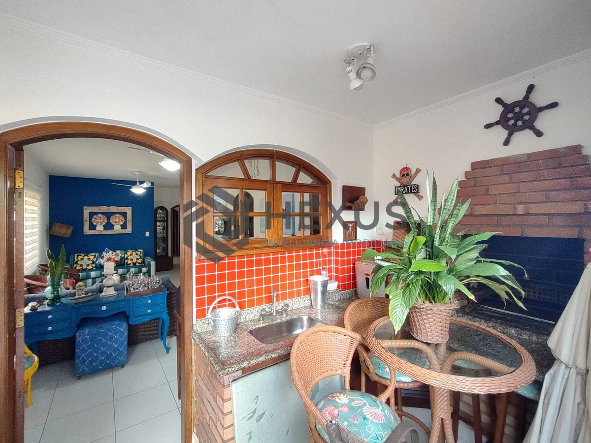 Foto 6 de Cobertura duplex com varanda e lazer na Praia da Enseada, Guaruja