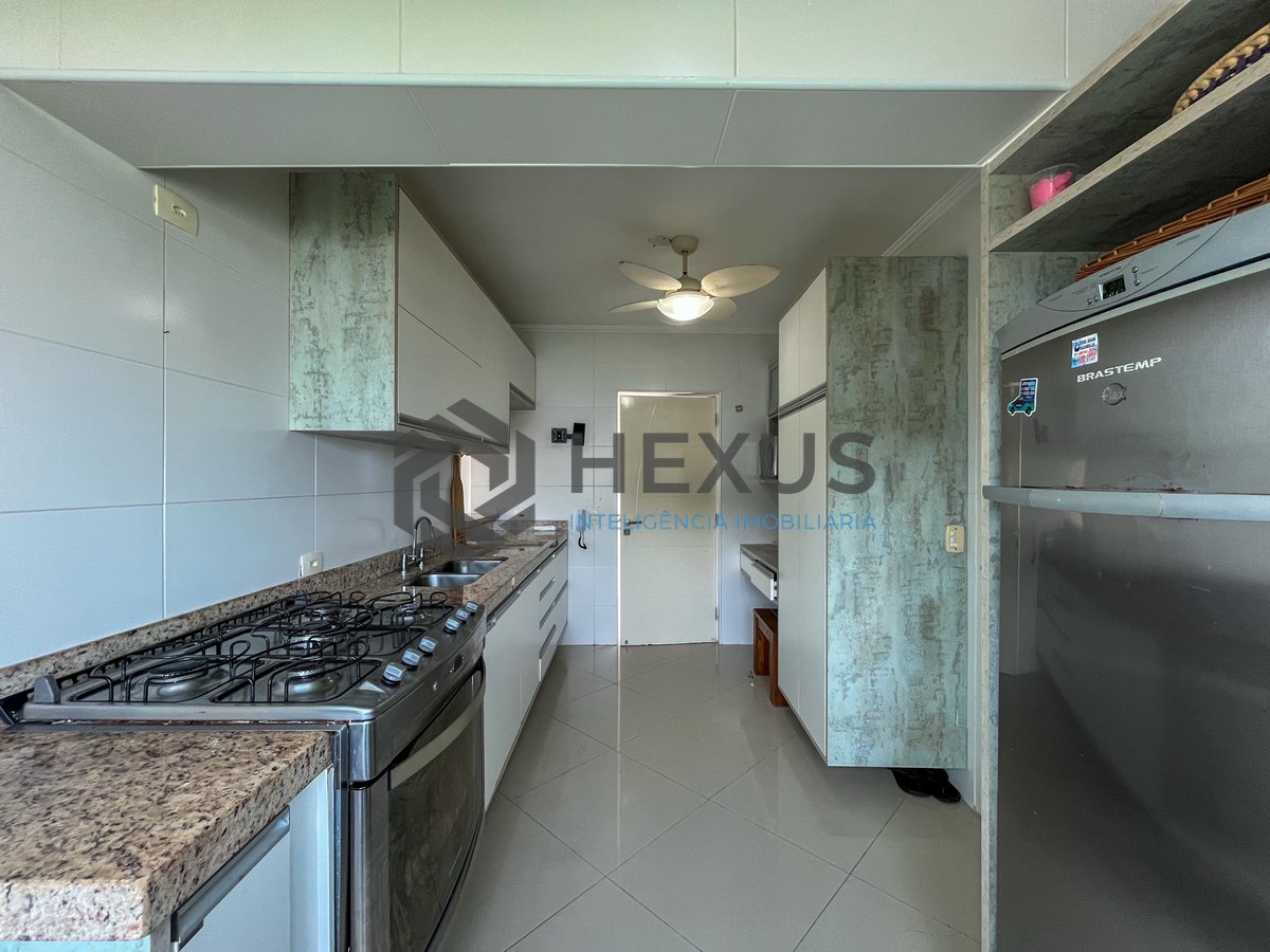 Foto 45 de Cobertura frente mar com piscina e varanda gourmet na Praia das Pitangueiras, Guaruja