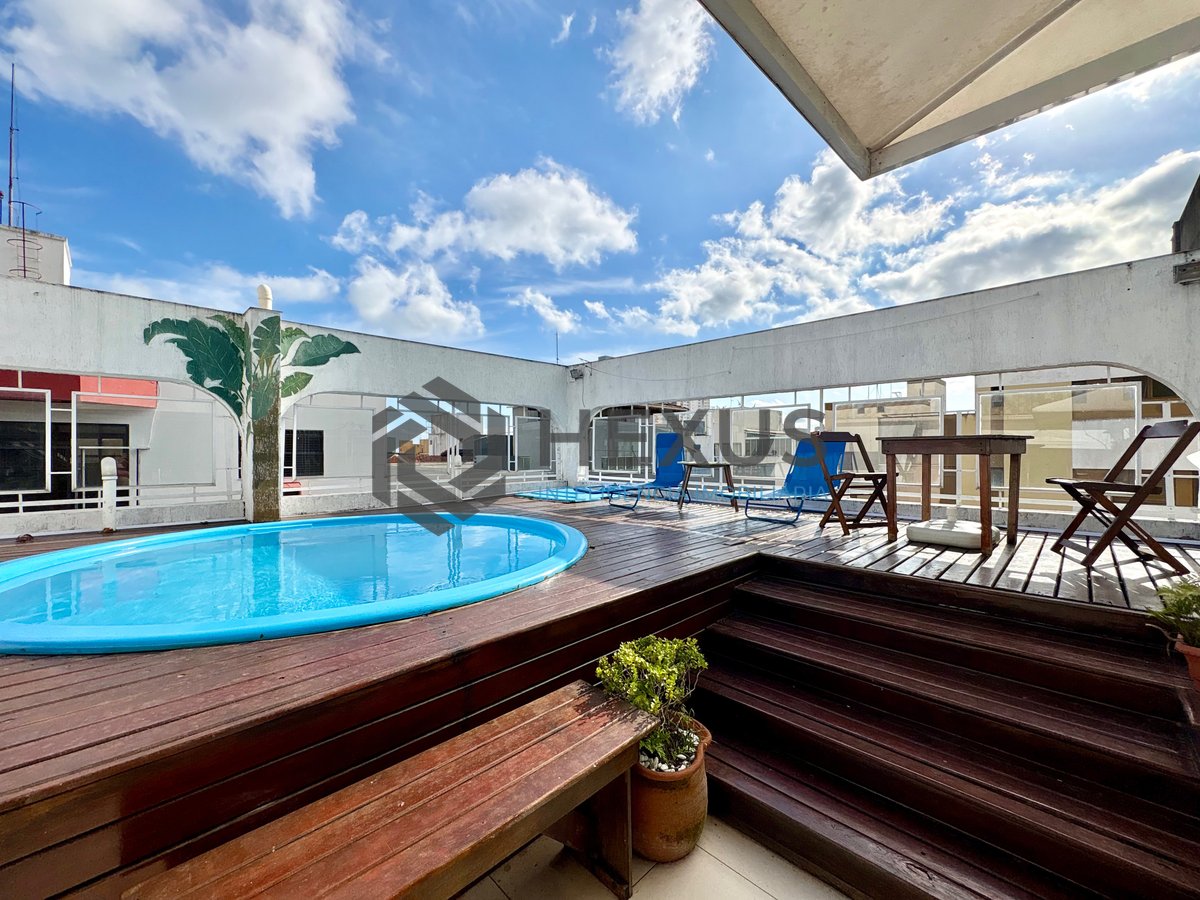 Foto 22 de Cobertura Penthouse com piscina e área gourmet na Praia da Enseada, Guaruja
