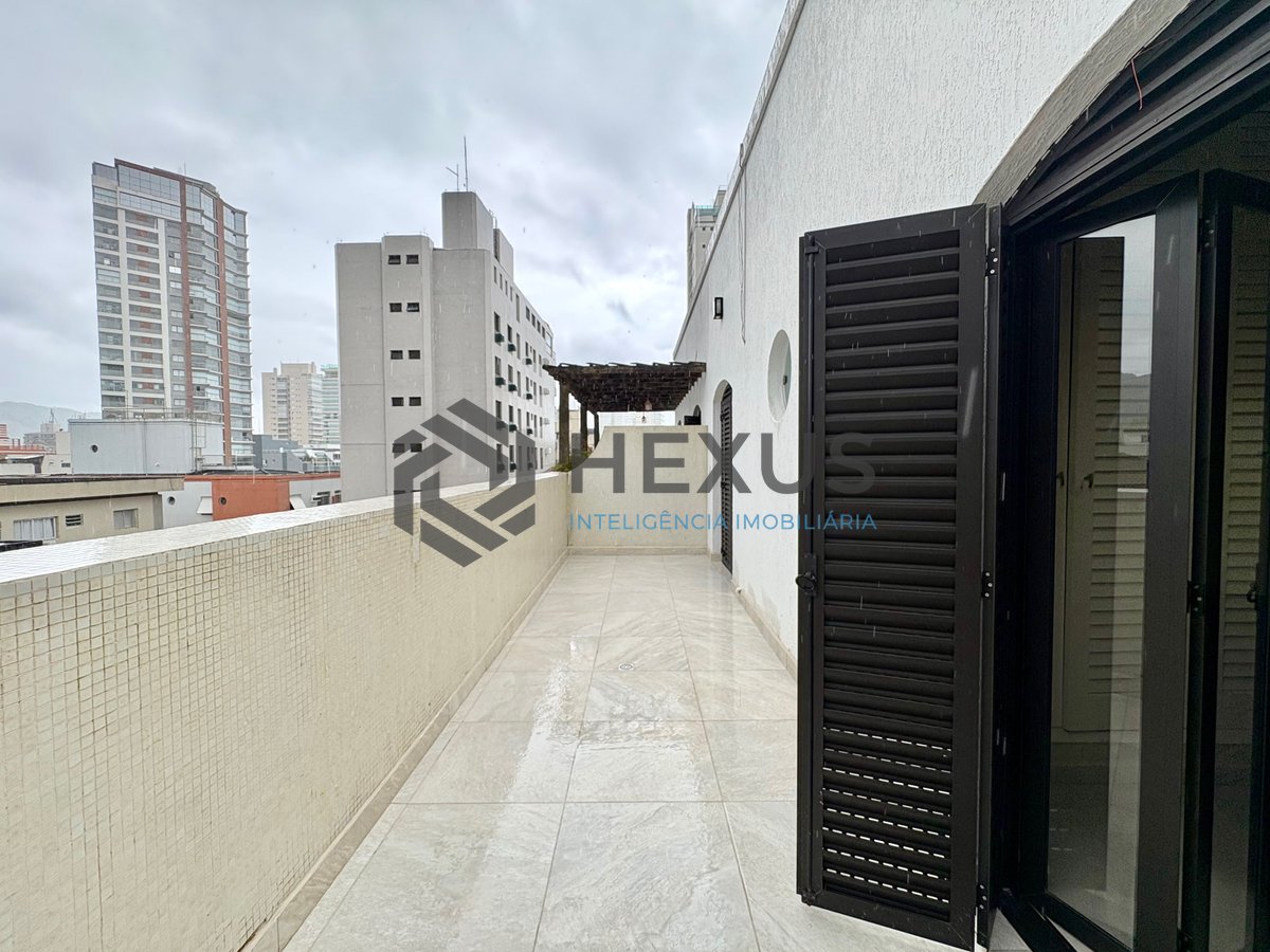 Foto 10 de Cobertura penthouse com piscina e área gourmet na Praia da Enseada, Guaruja