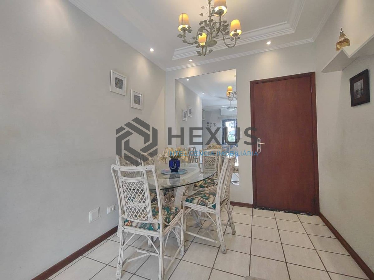 Foto 7 de Apartamento com varanda e lazer na Praia da Enseada, Guaruja