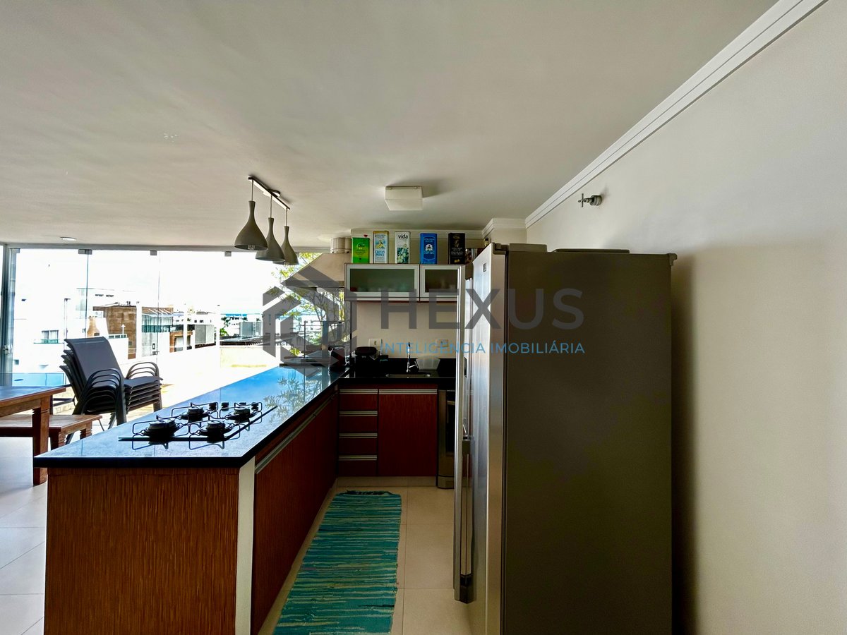 Foto 32 de Cobertura duplex com piscina e área gourmet na Praia da Enseada, Guaruja