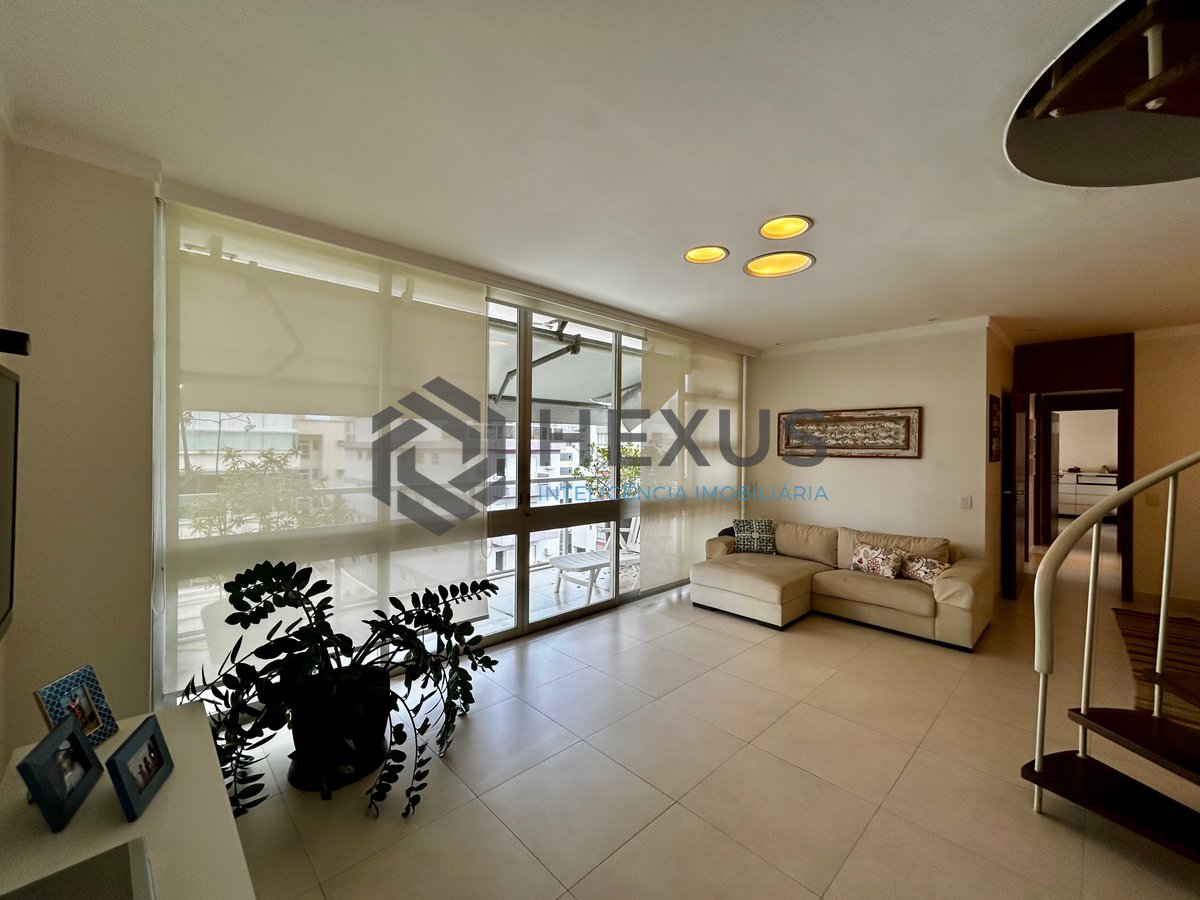Foto 6 de Cobertura duplex com piscina e área gourmet na Praia da Enseada, Guaruja